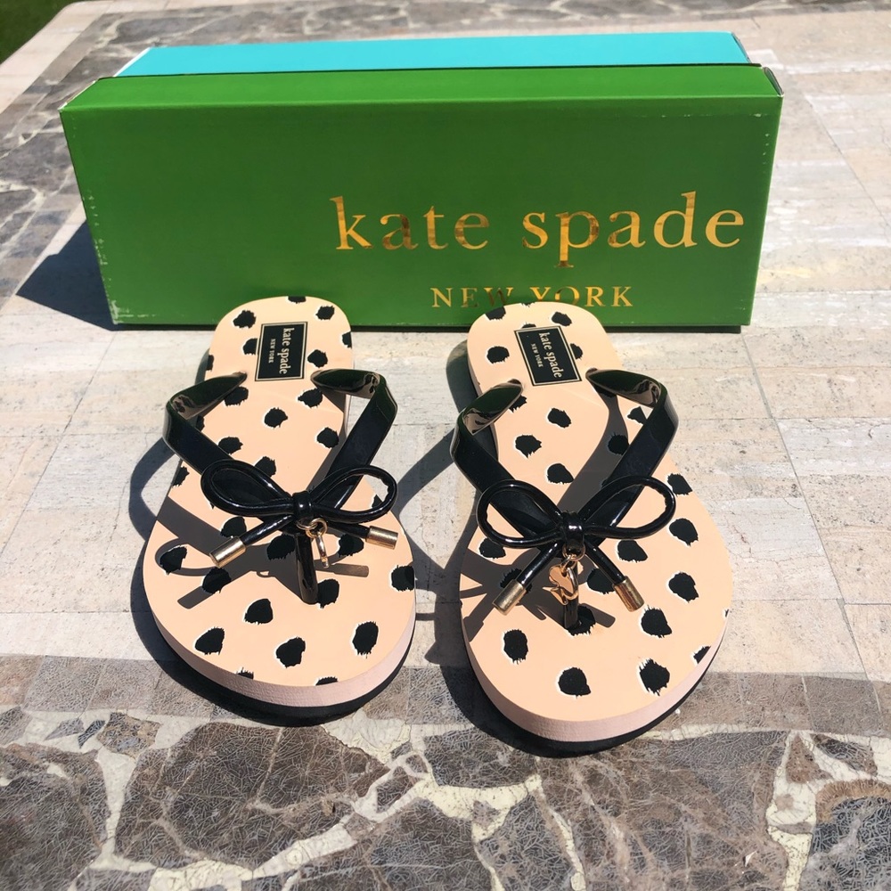 Kate Spade ♠️ Flip’s Flops
NOVA FLIP FLOPS